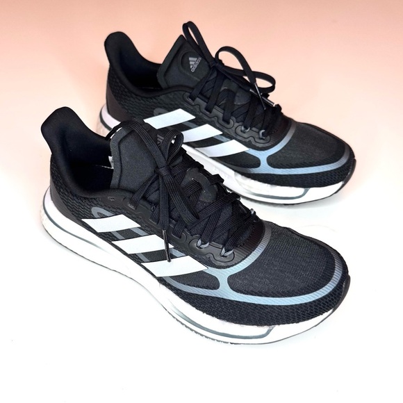 Adidas Women’s Supernova Black / White / Silver Athletic Running Sneakers Size-6 - Picture 5 of 11